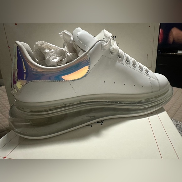 Alexander McQueen, Larry sneaker
multi/white 
42.5E
New - Picture 4 of 5